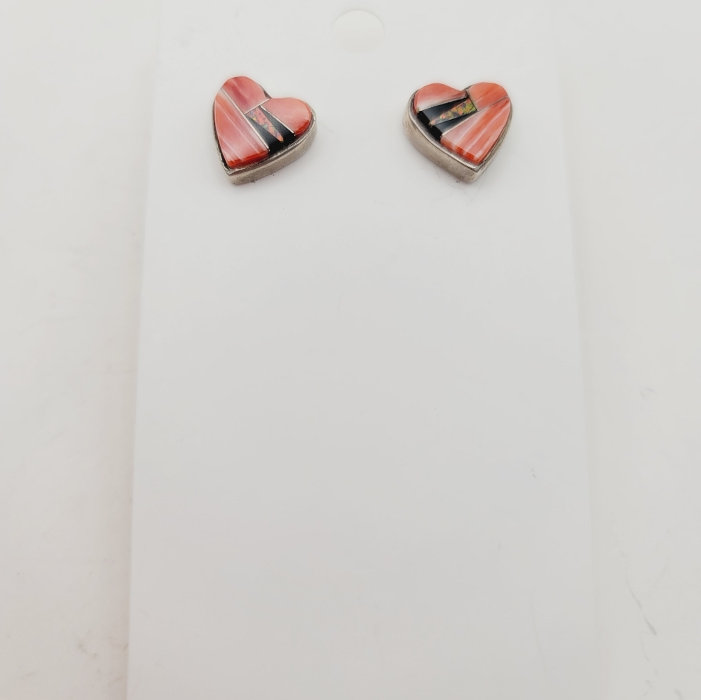 Spiny Oyster And Opal Heart Stud Earrings - Picture 2 of 3